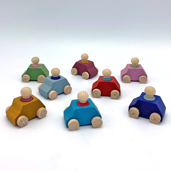 Lubulona Pack of 8 Cars with Figures