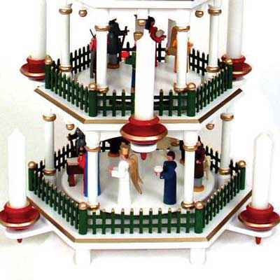 Trad. Seiffener 4 Tier Painted Christmas Pyramid