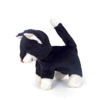 stuffed animal cats