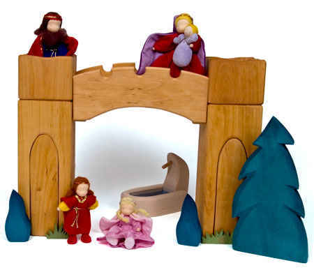 Royal Family Dollhouse Doll Set
