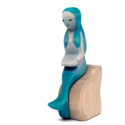 Ostheimer mermaid sitting