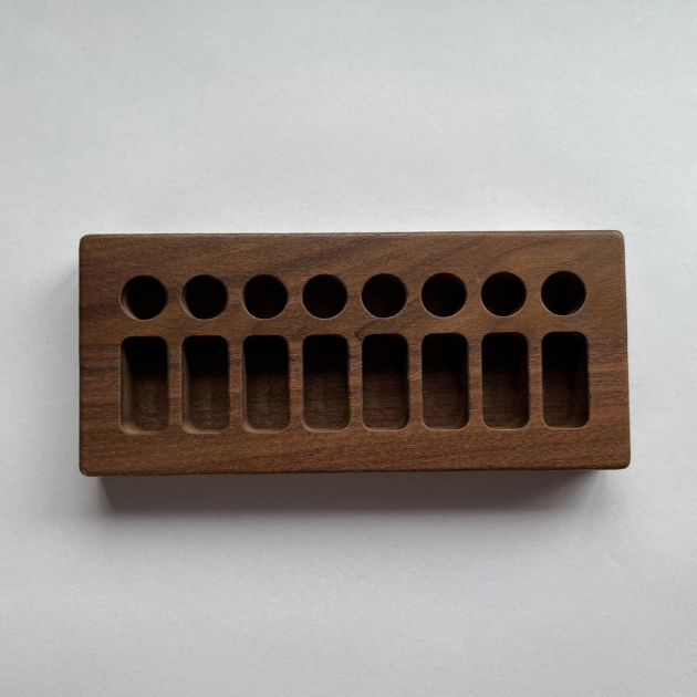 Wooden Crayon Holder 8 Sticks 8 Blocks
