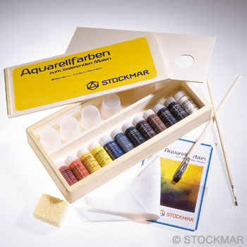 Paintbox Plastic Paint Box 24 Large Deep Wells Airtight for Watercolors Paint Box, Size: 22x11x2.2CM