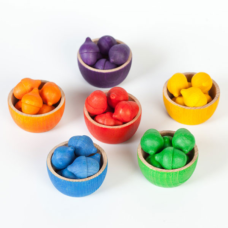 Grapat Bowls and Acorns Sorting Game