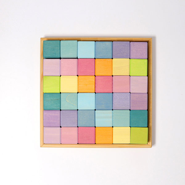 36 Building Cubes pastel (Grimm's)