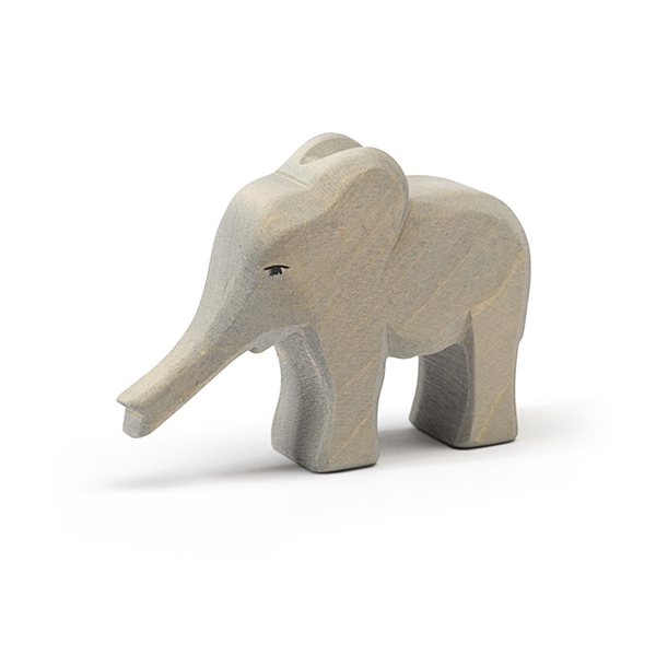 Elephant Small Trunk Out (Ostheimer)
