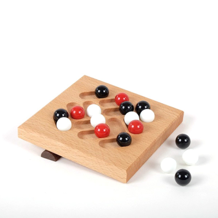 KIPP4 Boardgame by Thomas Weber