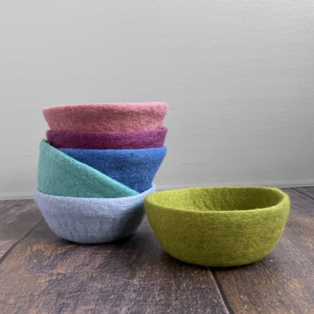 Set of 6 Pastel Felt Bowls
