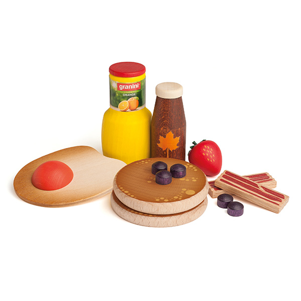 I will make my own breakfast. Wooden breakfast accessories set