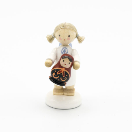 Angel with Matrushka (Flade)