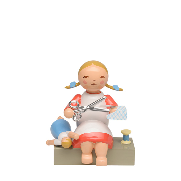 Girl with Scissors figurine (Wendt und Kuehn)