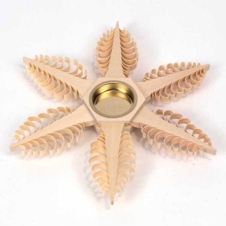 Shaved-Wood Spanbaum Candleholder