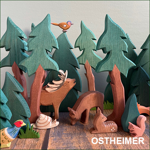 Wooden Waldorf figures from Margarete Ostheimer