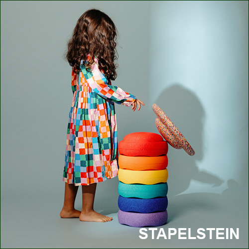 Stapelstein balancing stones and boards
