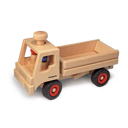 wooden dumper truck
